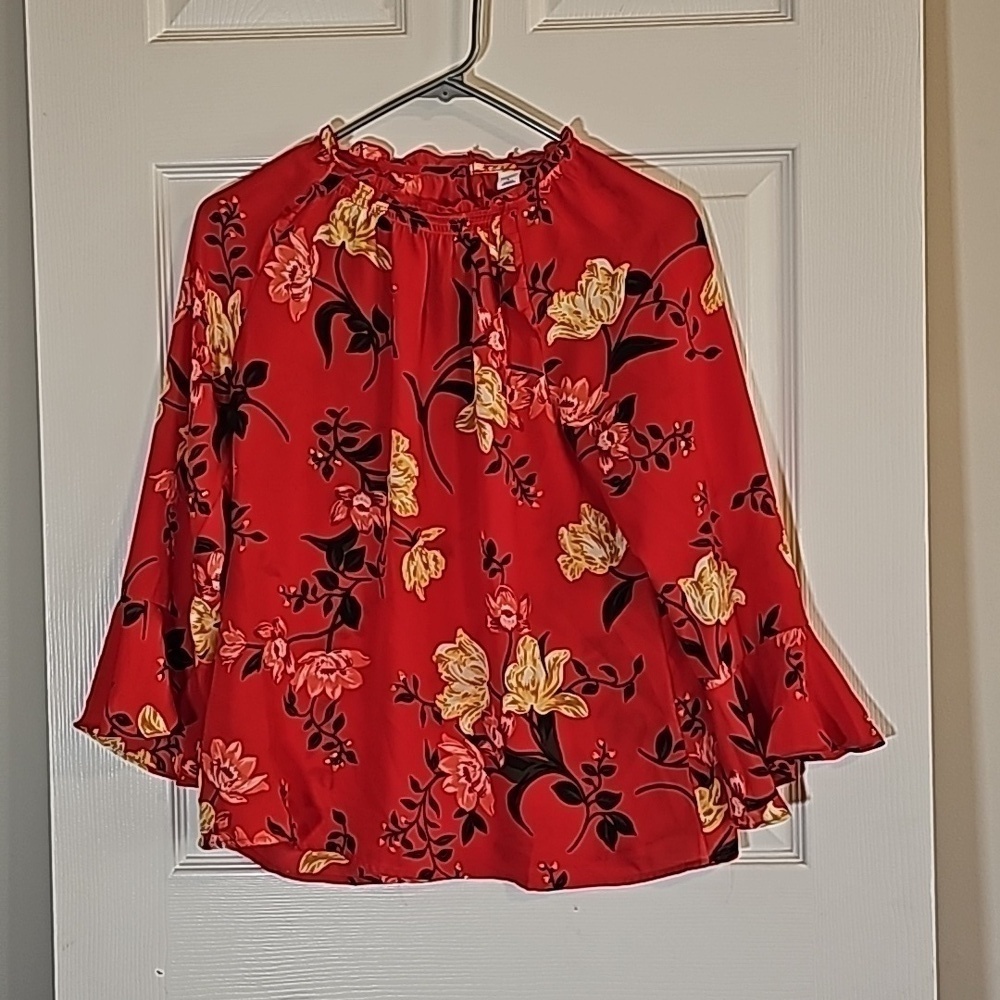 Old Navy Red Floral Blouse Top with Bell Ruffle Sleeve Size S
